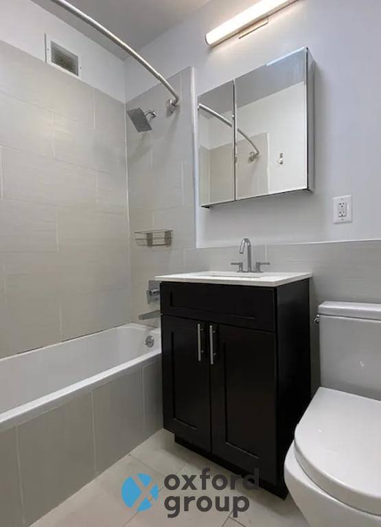 Apartment for rent at 179 E 3rd St #1R, New York, NY 10009