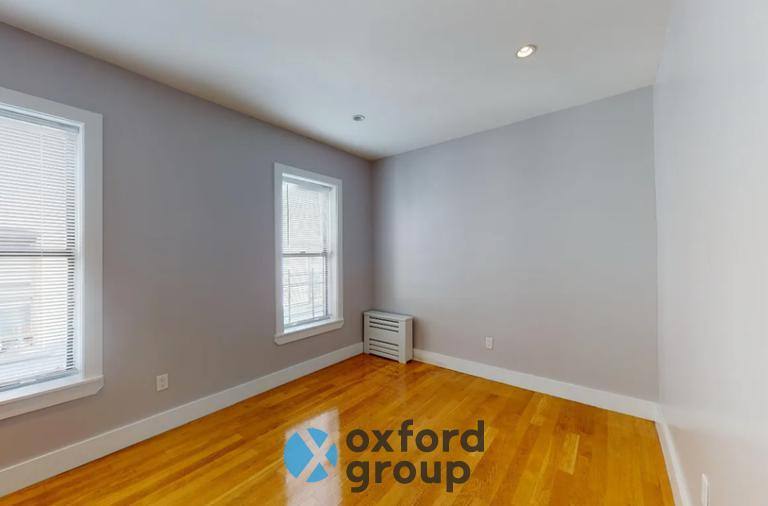 Apartment for rent at 310 E 75th St #4E, New York, NY 10021