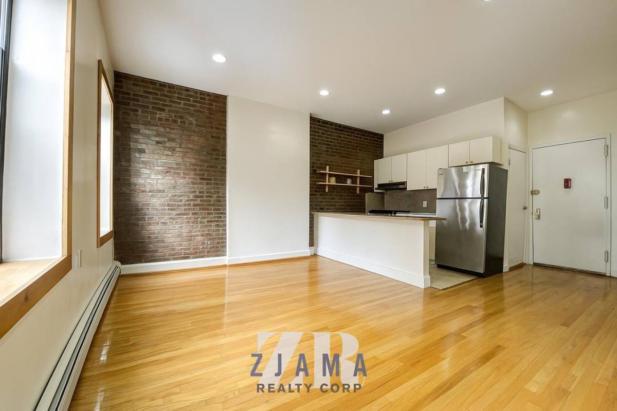 Apartment for rent at 545 Fifth Ave #3R, Brooklyn, NY 11215