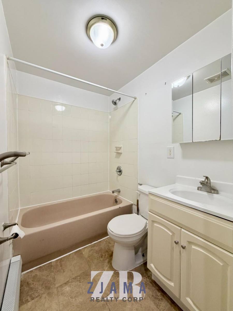 Apartment for rent at 545 Fifth Ave #3R, Brooklyn, NY 11215