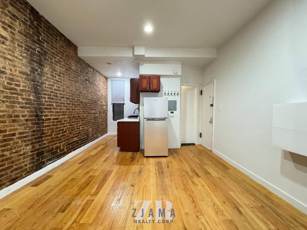 Apartment for rent at 1486 Bedford Ave #1A, Brooklyn, NY 11216