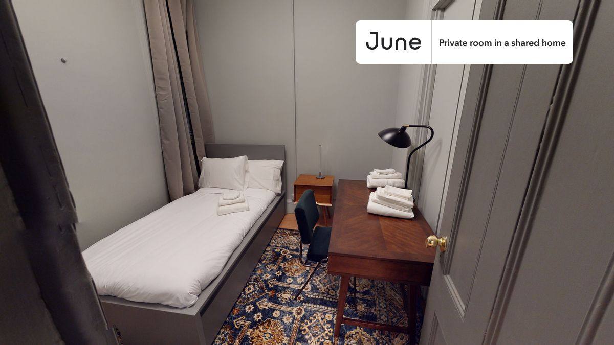 Apartment for rent at 336 W 47th St, New York, NY 10036