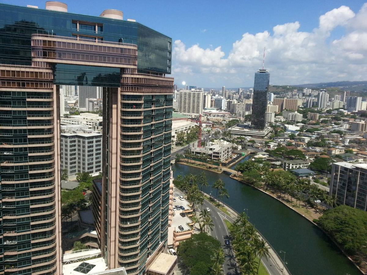 Townhouse for rent at 444 Niu St #3208B, Honolulu, HI 96815