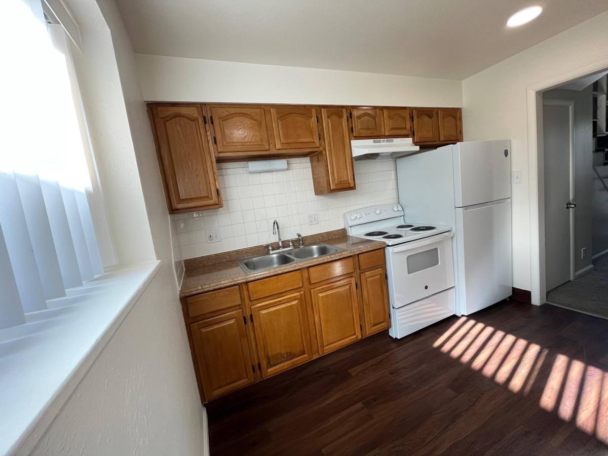 Apartment for rent at Dayton Manor, 1030 Dayton St, Aurora, CO 80010