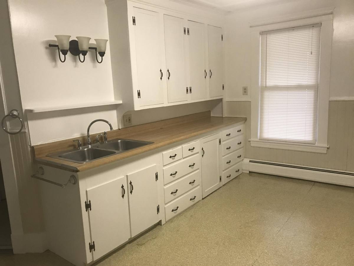 Apartment for rent at 24 Ticonic St #3, Waterville, ME 04901