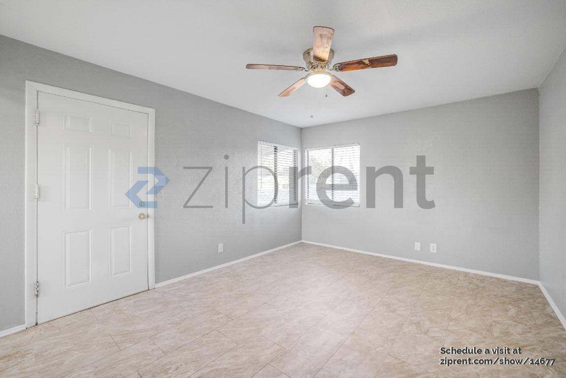 House for rent at 42603 50th St W, Lancaster, CA 93536