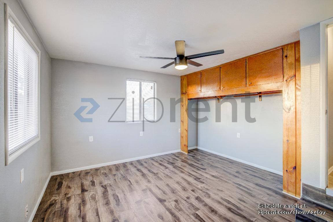 House for rent at 42603 50th St W, Lancaster, CA 93536