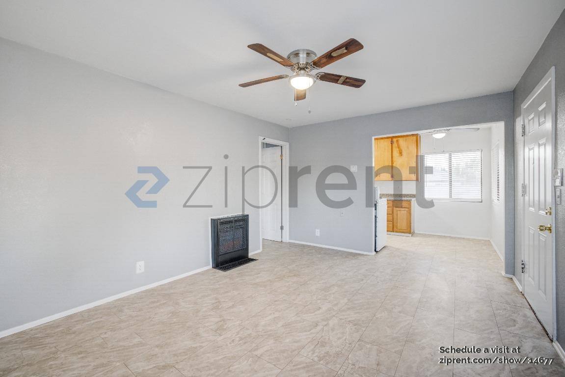 House for rent at 42603 50th St W, Lancaster, CA 93536