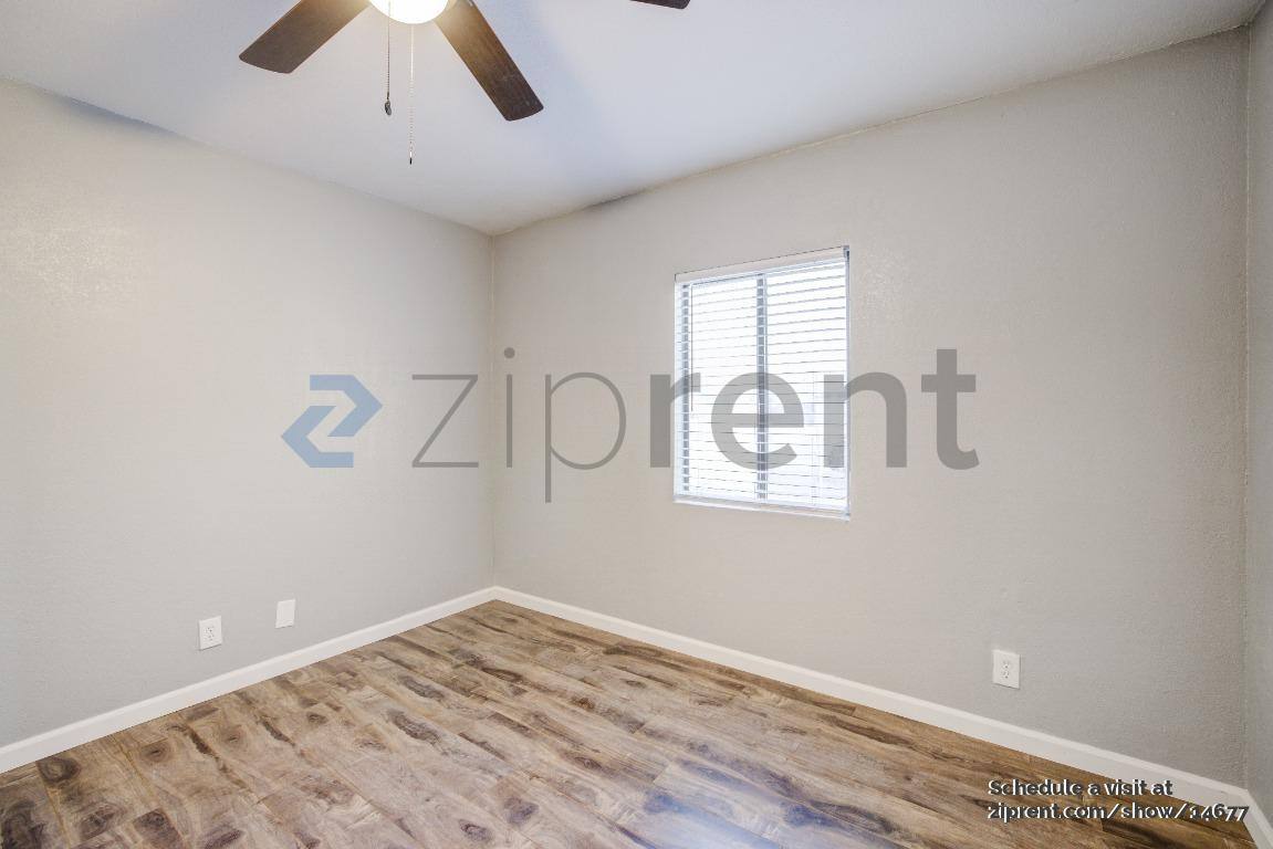 House for rent at 42603 50th St W, Lancaster, CA 93536