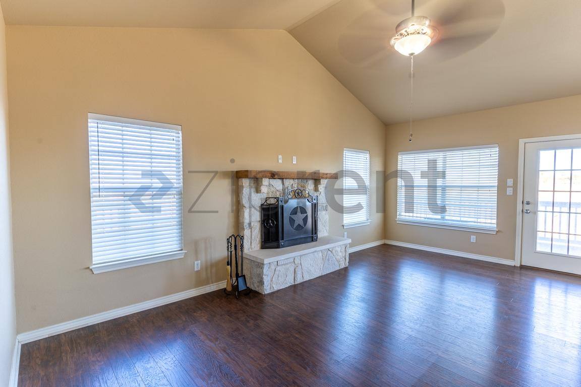 House for rent at 1885 County Rd #452, Taylor, TX 76574