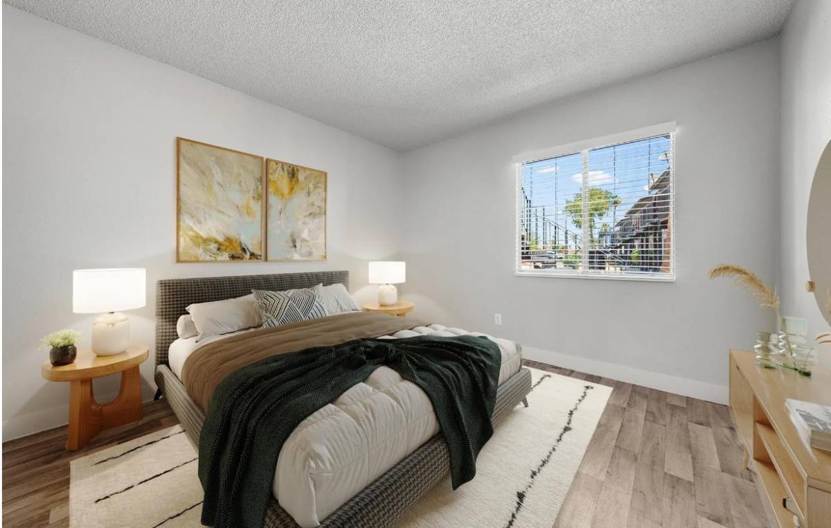 Apartment for rent at 2025 W Indian School Rd #ST, Phoenix, AZ 85015