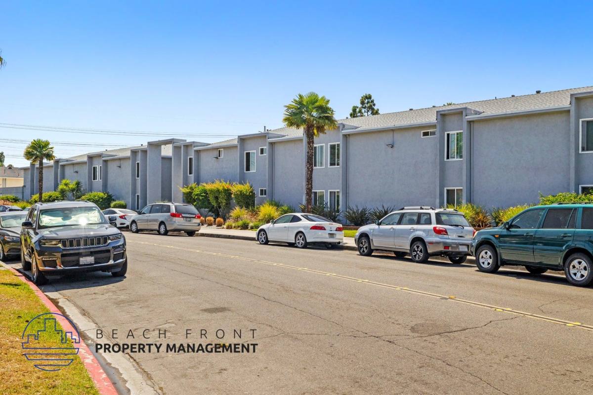 Apartment for rent at The Adelphi, 2750 W Yale Ave #31, Anaheim, CA 92801