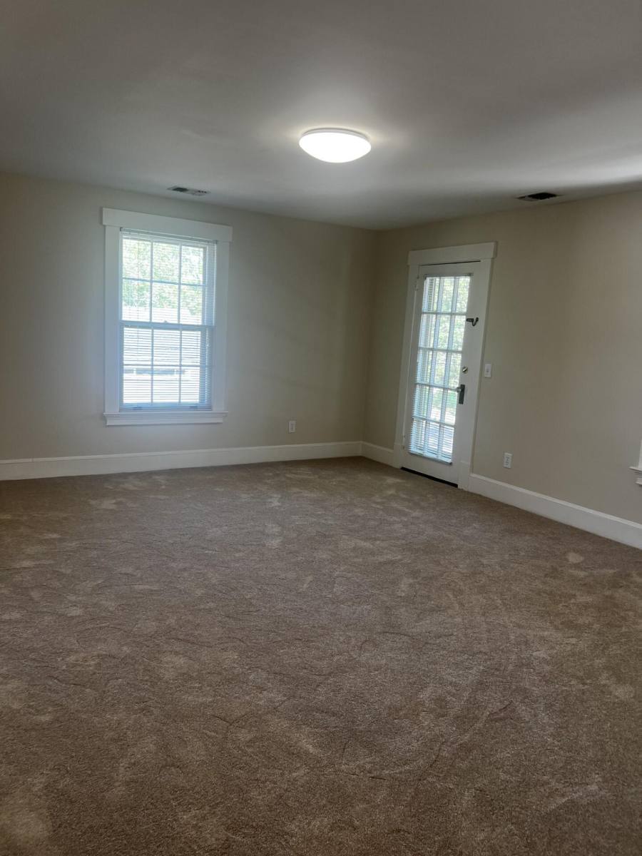 Apartment for rent at 206 N Poplar St E, Aberdeen, NC 28315
