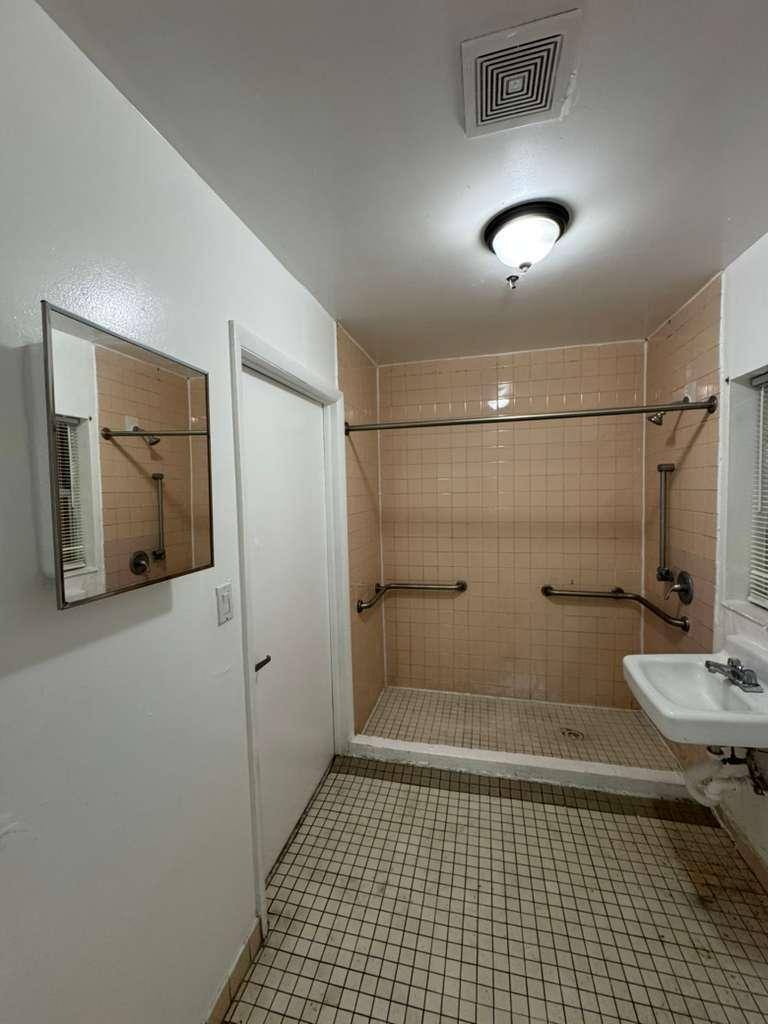 Apartment for rent at 7104-7126 NW 14th Place #7136, Miami, FL 33147