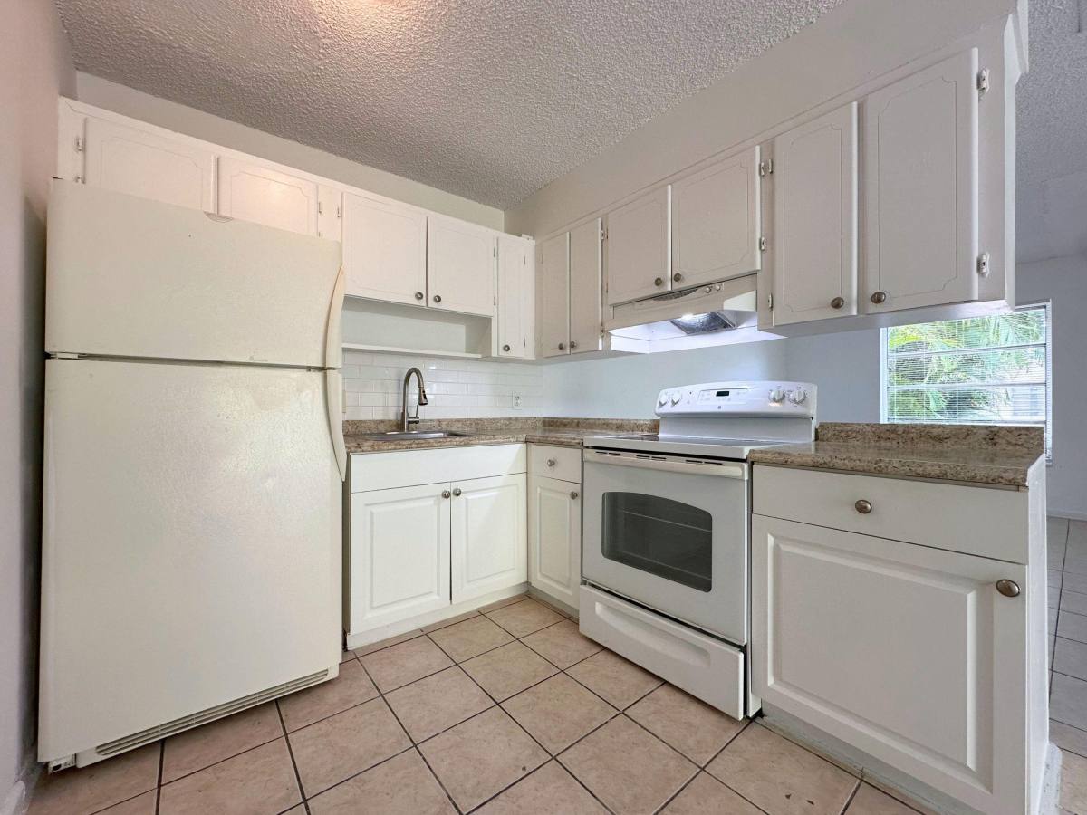 Apartment for rent at 4800 Serafica Dr #4794, Lake Worth, FL 33461