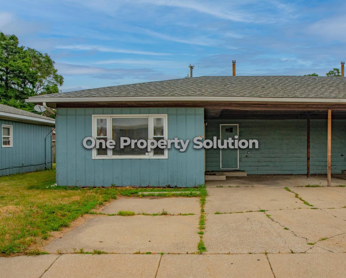 House for rent at Morris Park, 1327 Logan St, Hammond, IN 46320