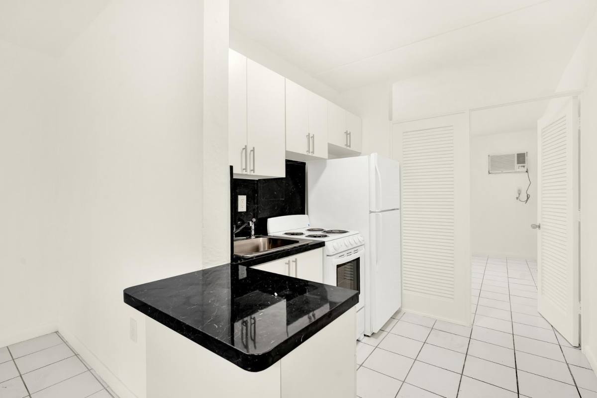 Apartment for rent at 426 Santander Ave #3, Miami, FL 33134