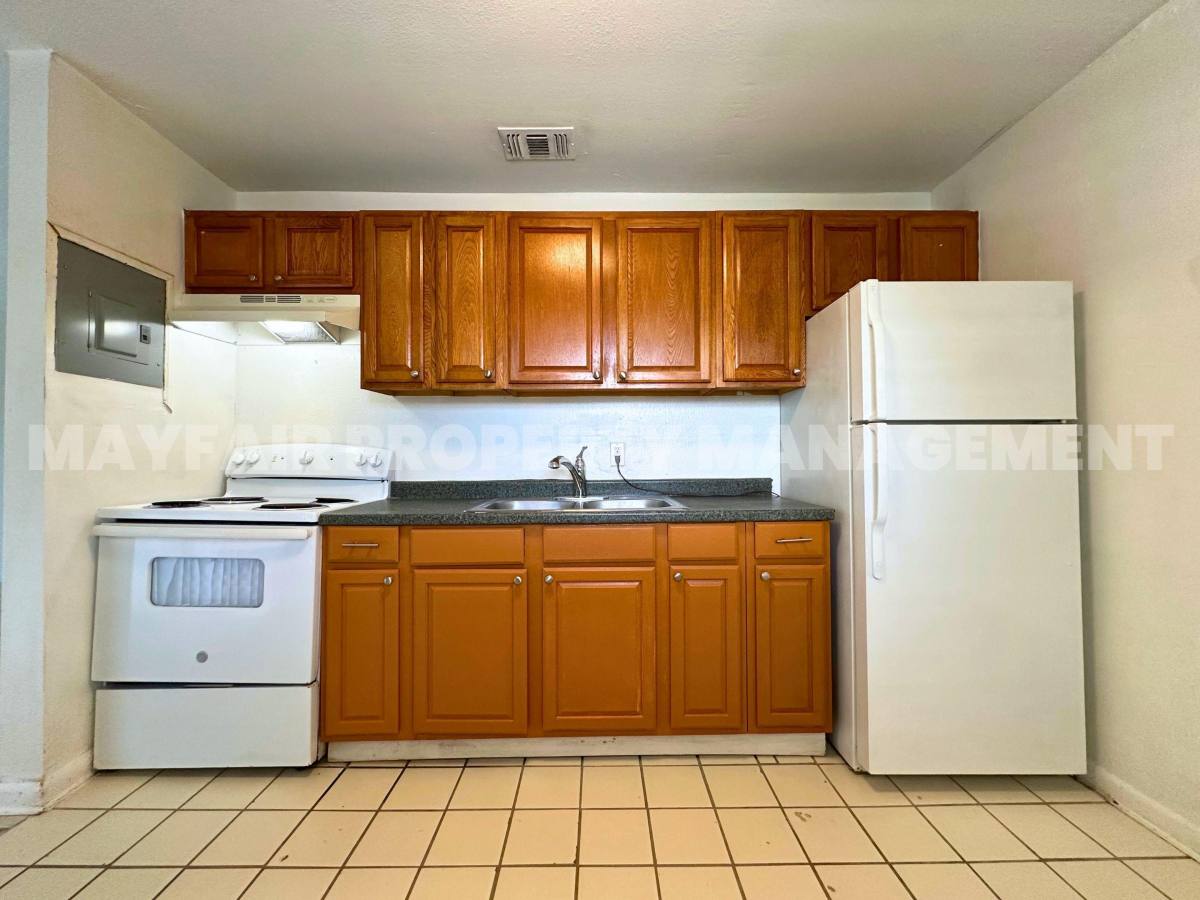 Apartment for rent at 519 W Kalmia Dr #6, West Palm Beach, FL 33403