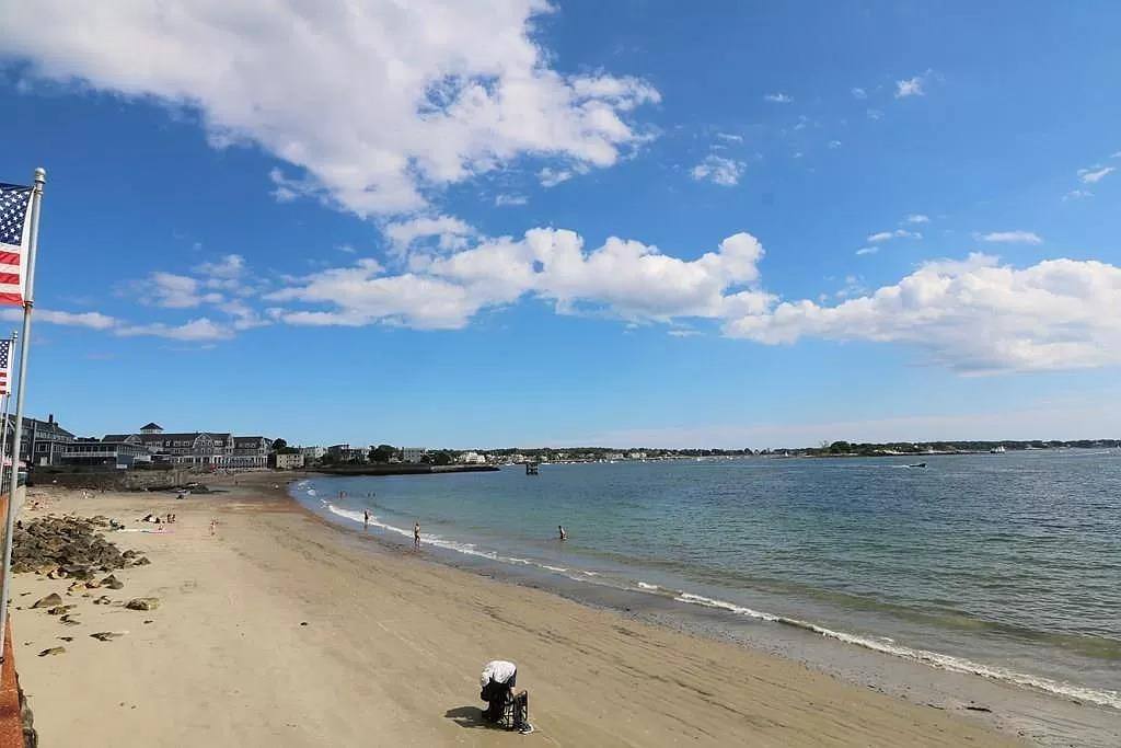 Apartment for rent at 45 Western Ave #2, Gloucester, MA 01930