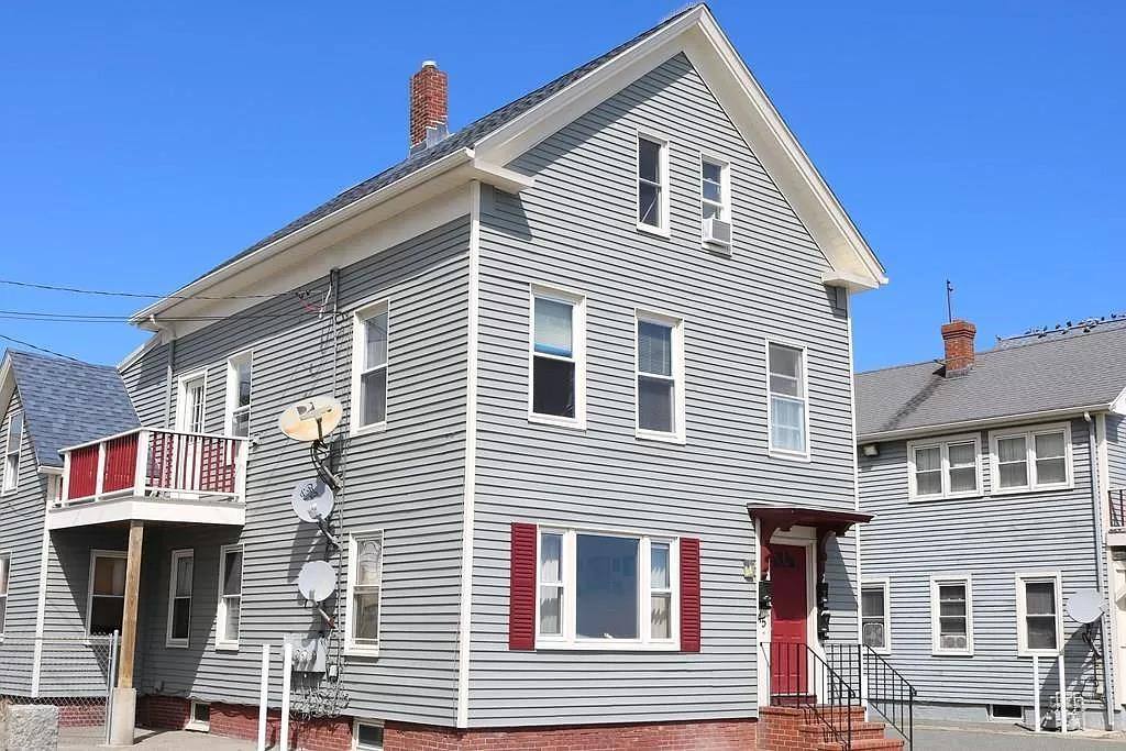 Apartment for rent at 45 Western Ave #2, Gloucester, MA 01930