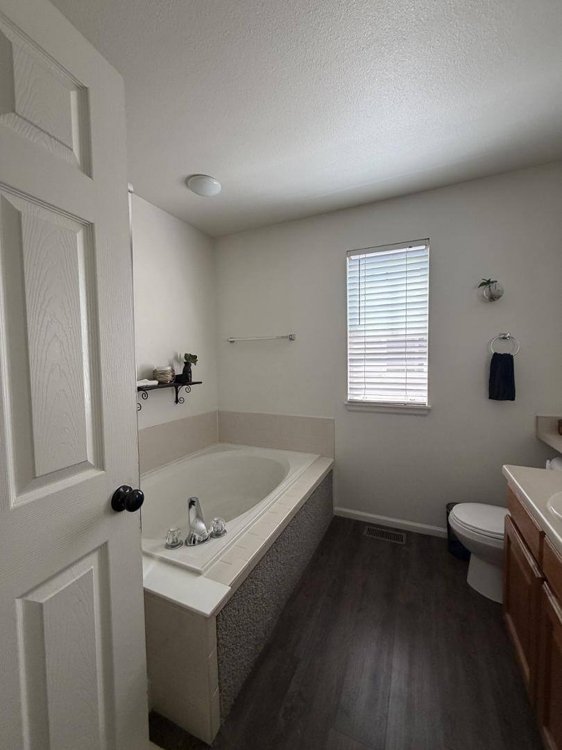 House for rent at 19591 E 39th Ave, Denver, CO 80249