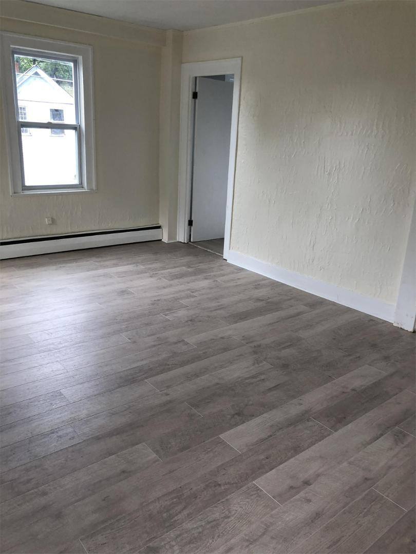 Apartment for rent at 21 Kingston Rd #D, Danville, NH 03819