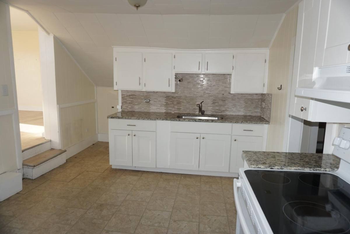 Apartment for rent at 21 Kingston Rd #D, Danville, NH 03819