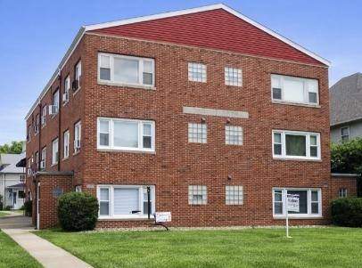 Apartment for rent at 306 W Hill St #2, Champaign, IL 61820