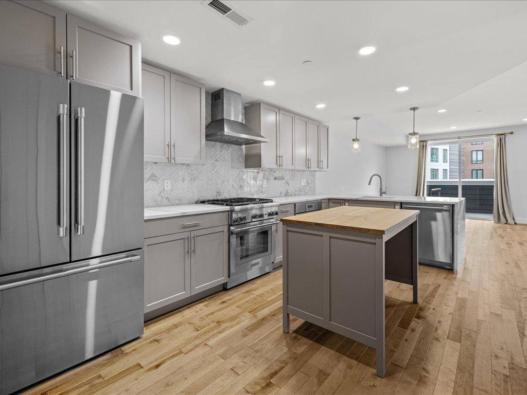 Apartment for rent at 50 Hichborn St #506, Brighton, MA 02135