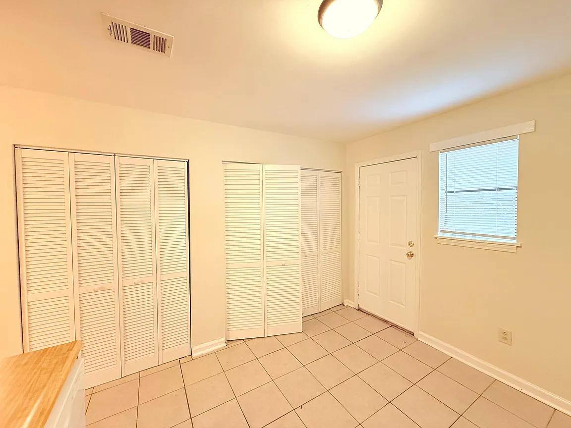 Townhouse for rent at Murell Estates, 3264 Sarah Lou Dr #1, Snellville, GA 30078