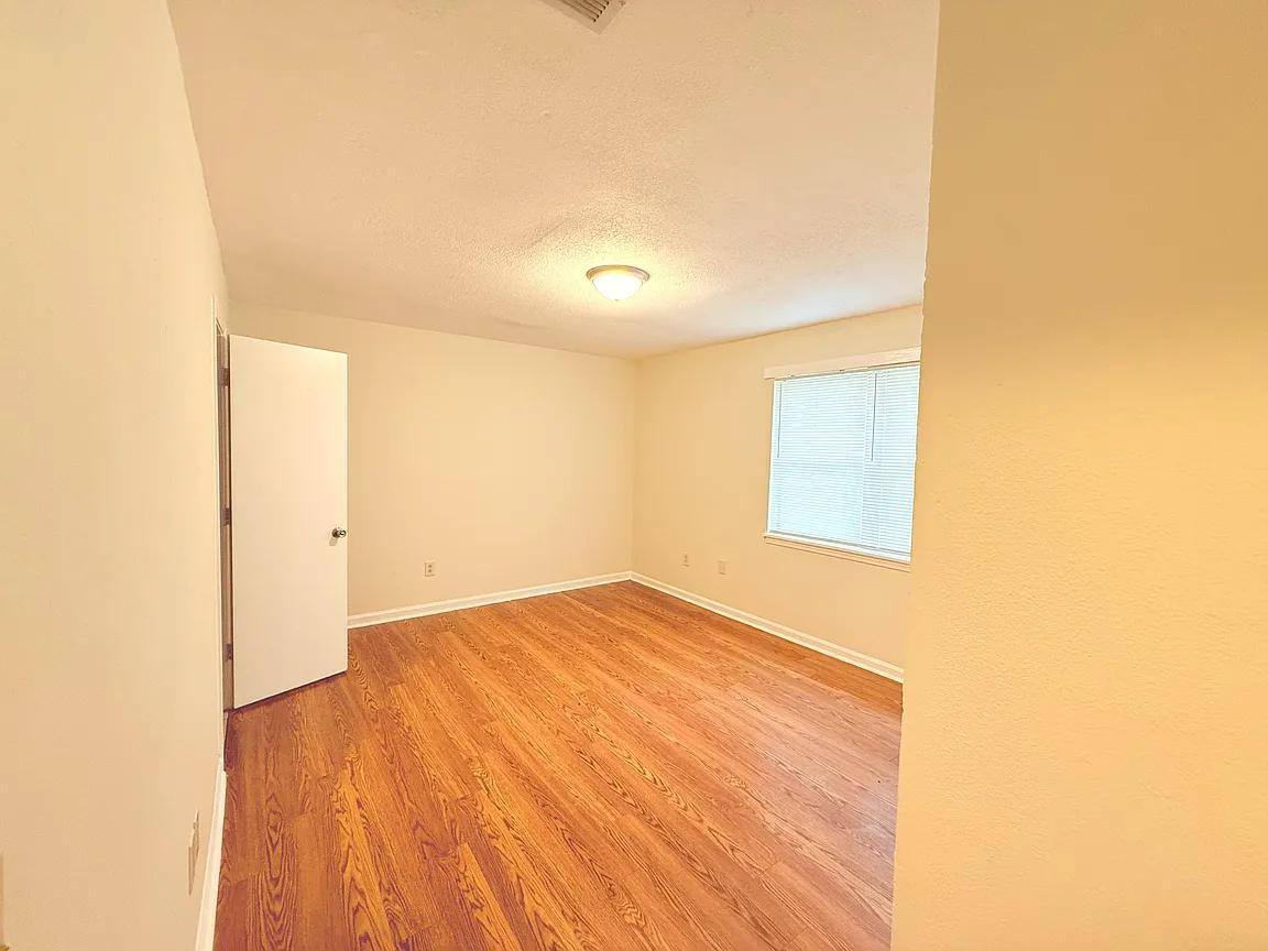 Townhouse for rent at Murell Estates, 3264 Sarah Lou Dr #1, Snellville, GA 30078