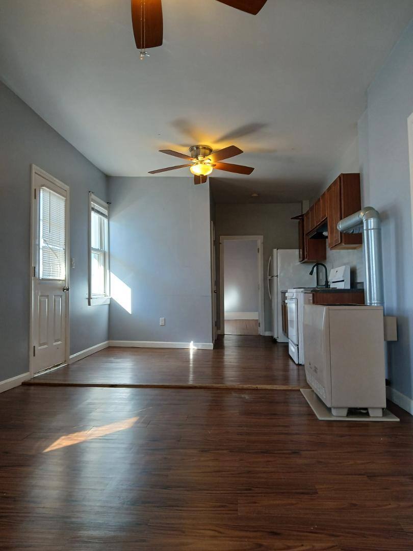 Apartment for rent at 49 Frederick St #3E, New Bedford, MA 02740