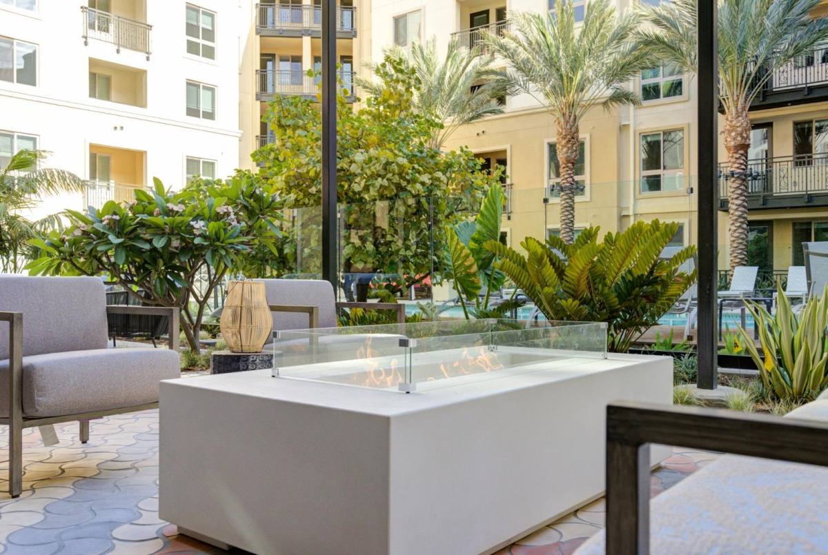 Apartment for rent at Bolsa Row, 15100 Brookhurst St #448, Westminster, CA 92683
