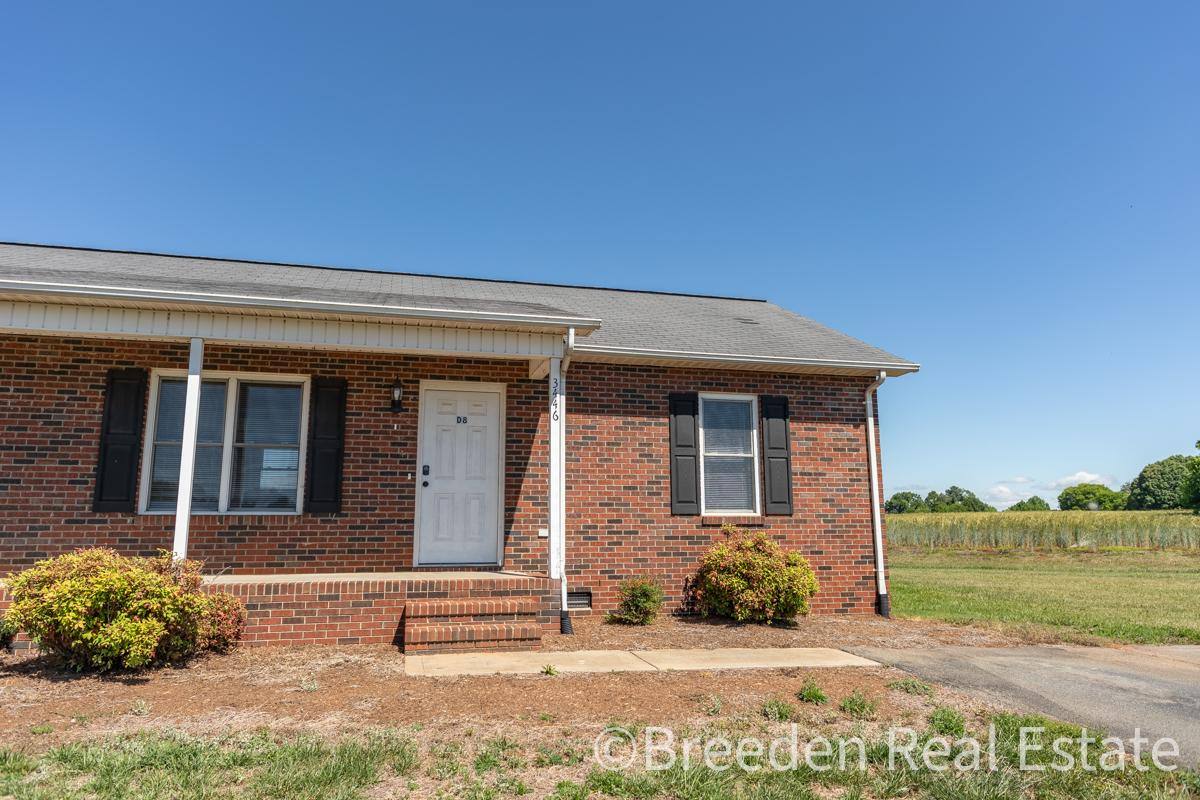 Apartment for rent at Dreamy Meadow, 3405 Dreamy Lane #8, Claremont, NC 28610