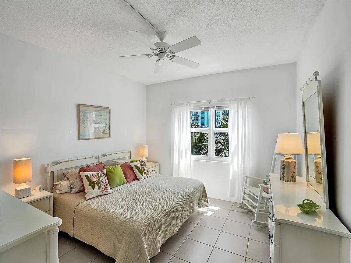 Apartment for rent at Lado Del Rio, 400 N Riverside Dr, Pompano Beach, FL 33062