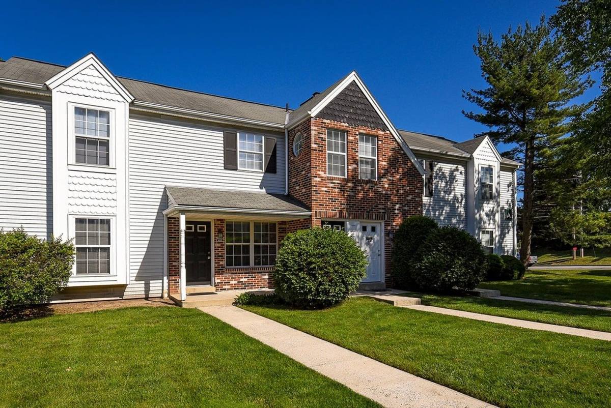 Apartment for rent at Victoria Crossing, 144 A Victoria Lane #F151, Reading, PA 19610