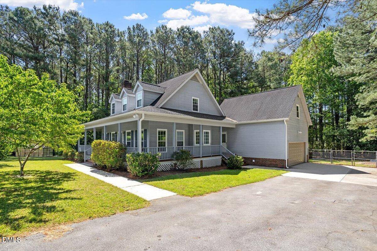 House for rent at 7505 Penny Rd, Raleigh, NC 27606