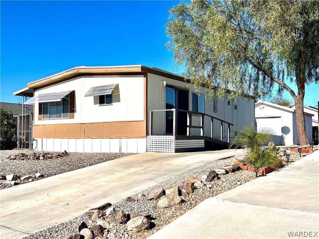 House for rent at 945 Holly St, Bullhead City, AZ 86442