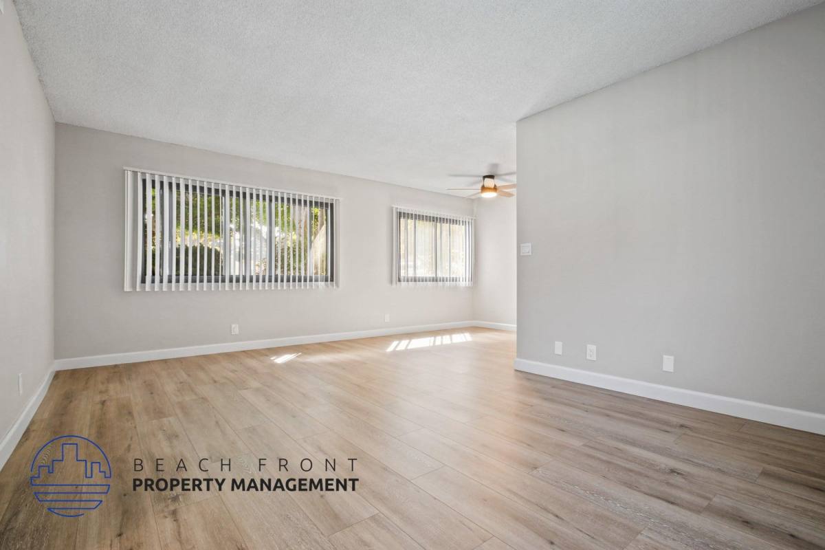Apartment for rent at Antigua, 7816 Paseo Del Rey #10, Playa Del Rey, CA 90293