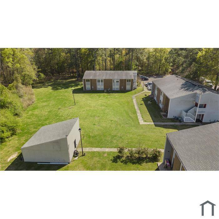 Apartment for rent at 1702 Tubello Court, Marion, SC 29571