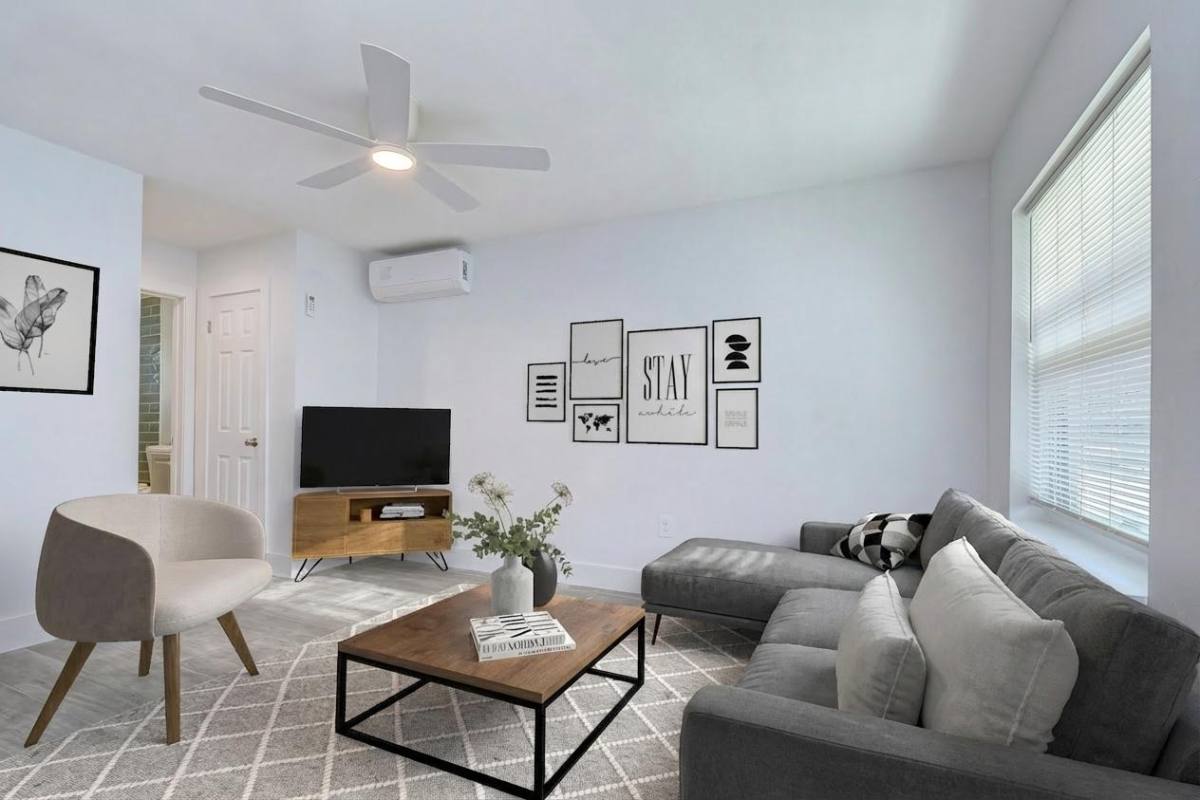 Apartment for rent at 3017 49th St S #9, Saint Petersburg, FL 33707