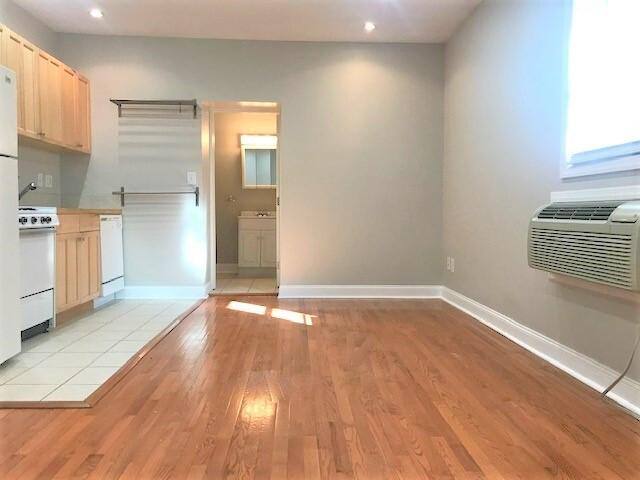 Apartment for rent at 5815 Fifth Ave, Pittsburgh, PA 15232