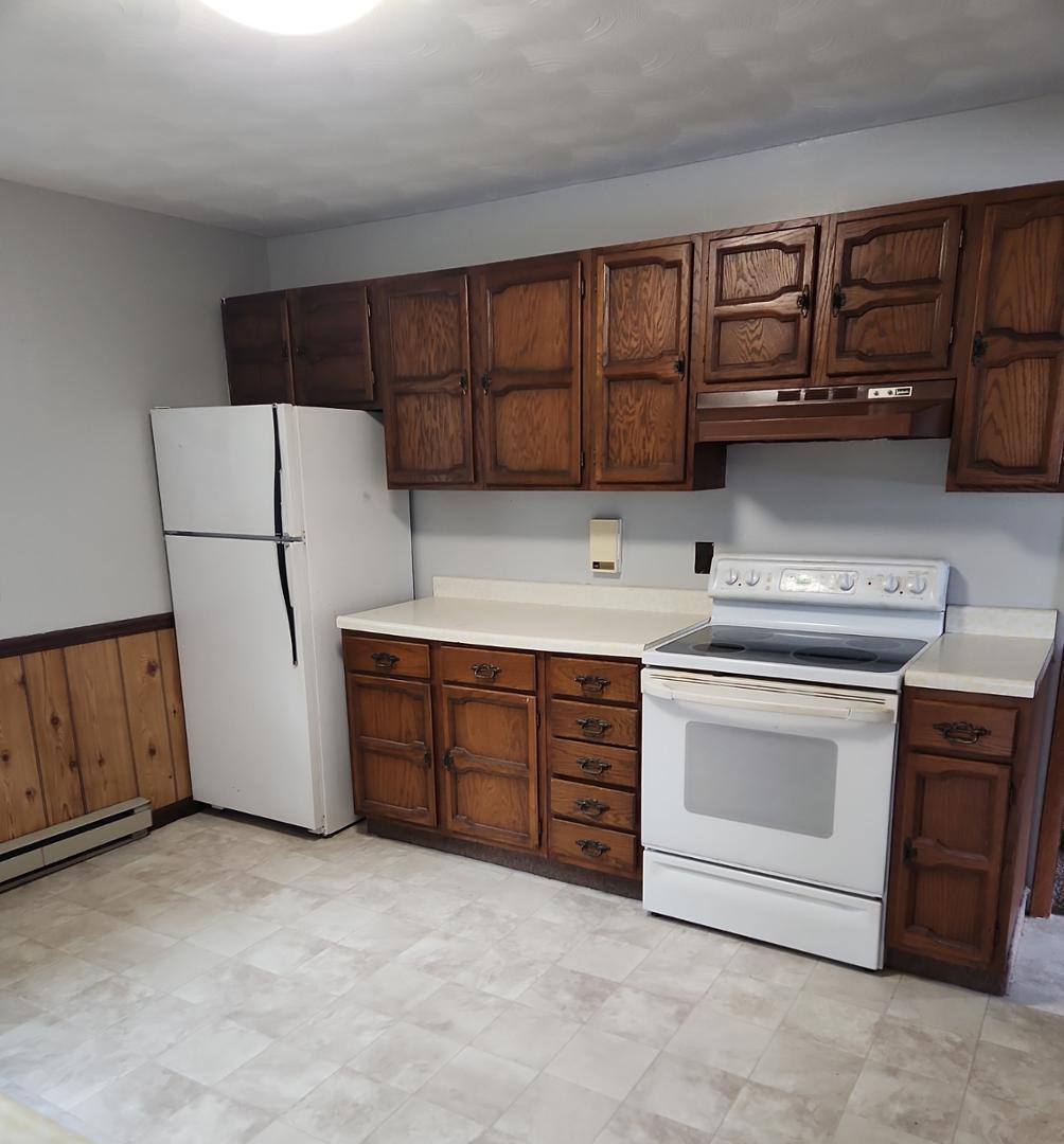 Apartment for rent at 33 1 2 C St #1, Keyser, WV 26726