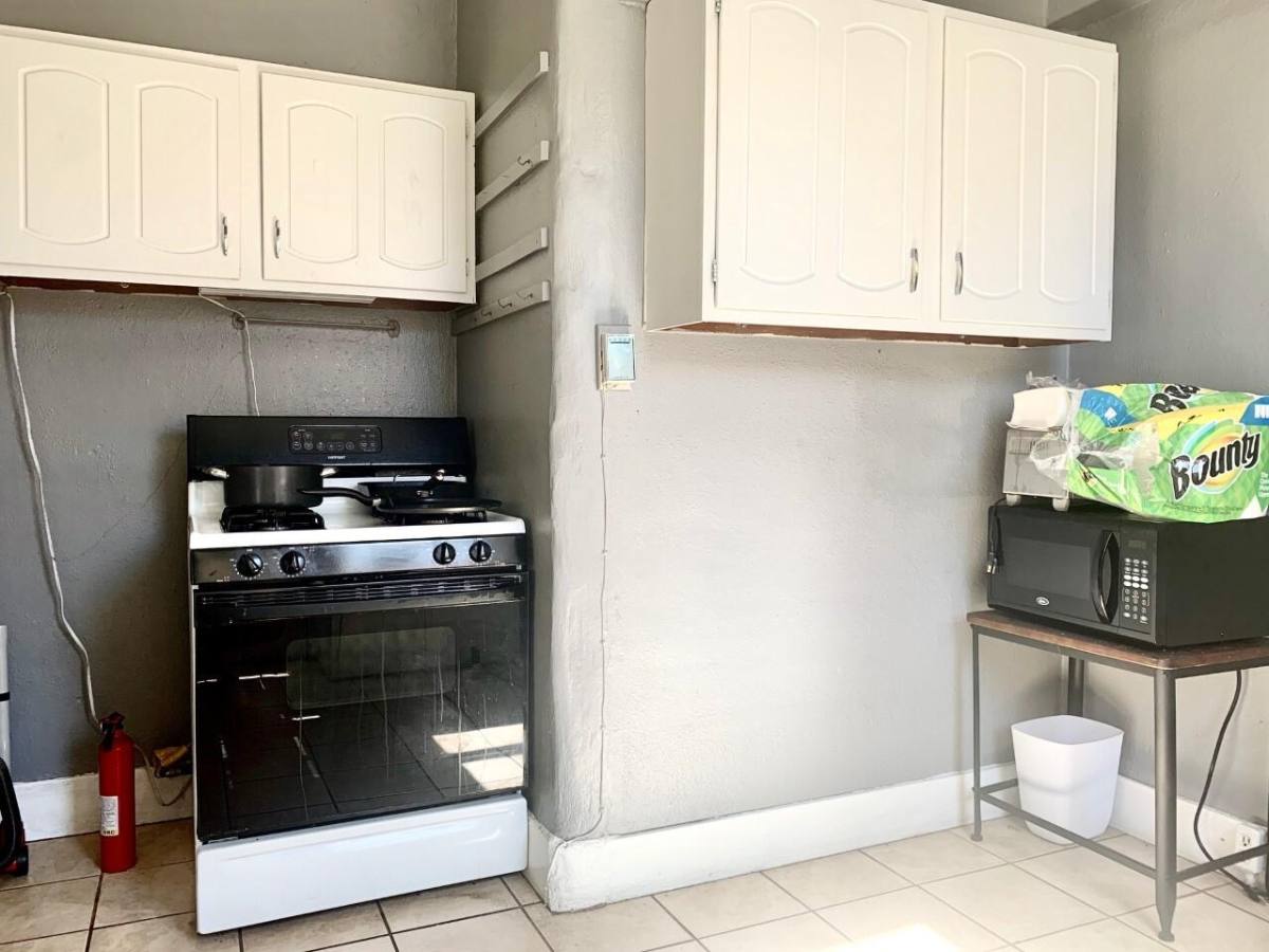 Apartment for rent at 725 E 5th St, Tucson, AZ 85719