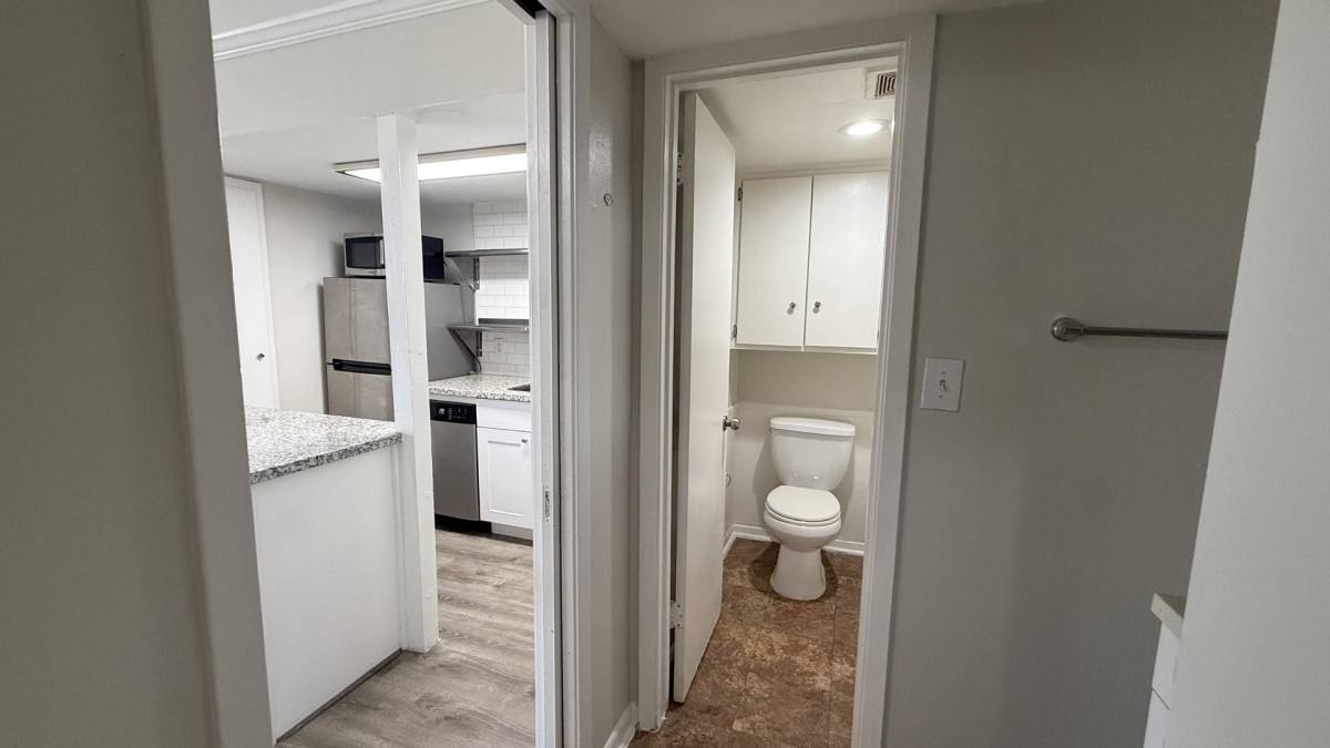 House for rent at 2006 Sul Ross St, Houston, TX 77098