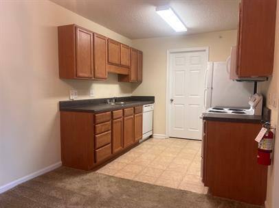 Apartment for rent at 155 Millstone Rd E, Florence, SC 29505
