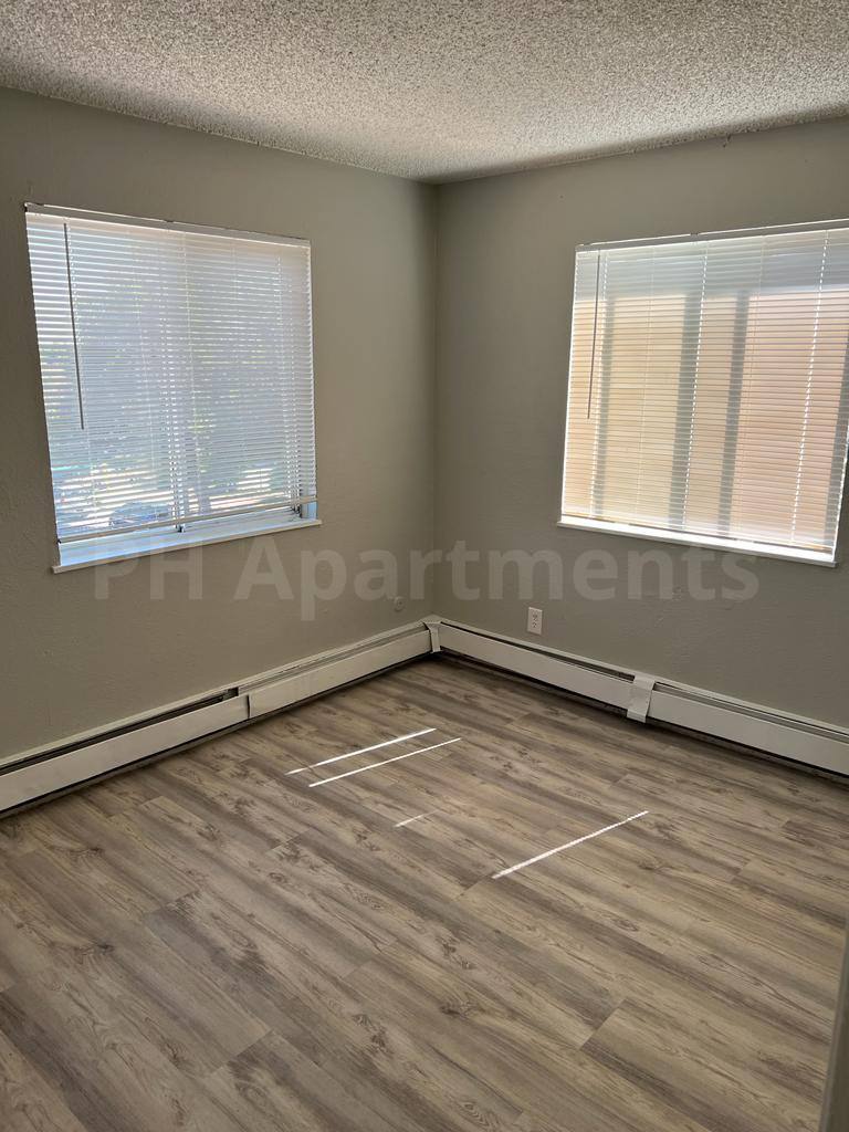 Apartment for rent at 1943 Dallas St, Aurora, CO 80010