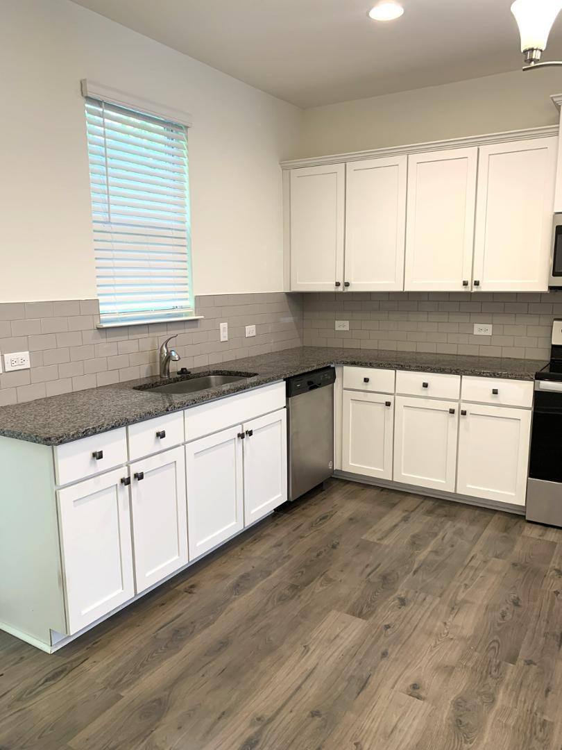 Townhouse for rent at 305 Cherwell Court, Little River, SC 29566