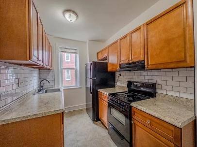 Apartment for rent at Elmwood Court, 1503 Elmwood Ave, Folcroft, PA 19032