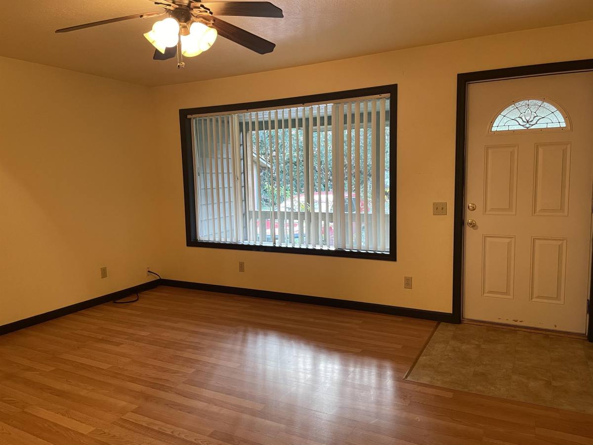 House for rent at 4355 River Rd, Eugene, OR 97404